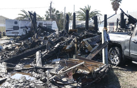 Tormenta invernal en Texas causa daños