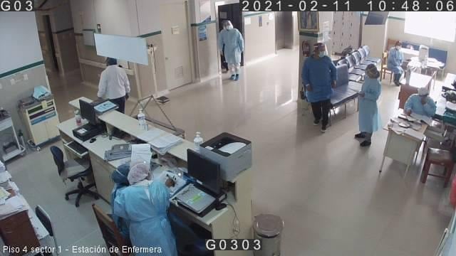 Policía se disfraza de médico en Perú