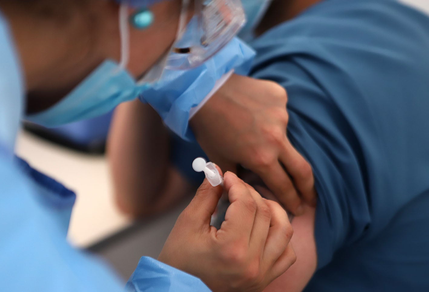 Vacunación contra la covid 19 en Clínica Colombia de Bogotá