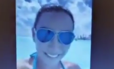Estudiante en la playa