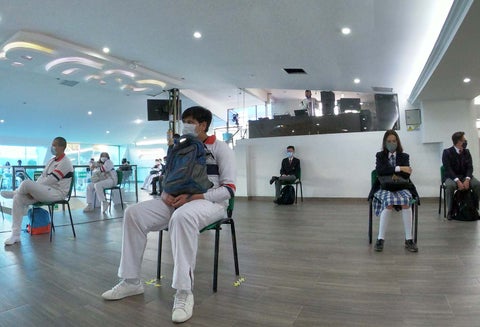 Clases presenciales: Colegios con modelo alternancia