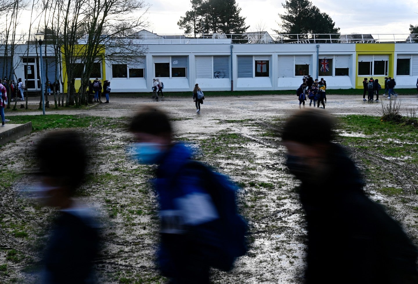 Reapertura de colegios en Francia