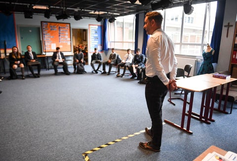 Colegios en Reino Unido en medio de la pandemia