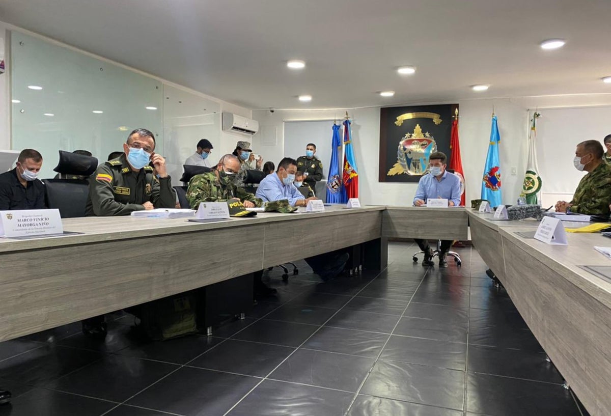 Consejo de seguridad de Tumaco, liderado por el ministro Diego Molano
