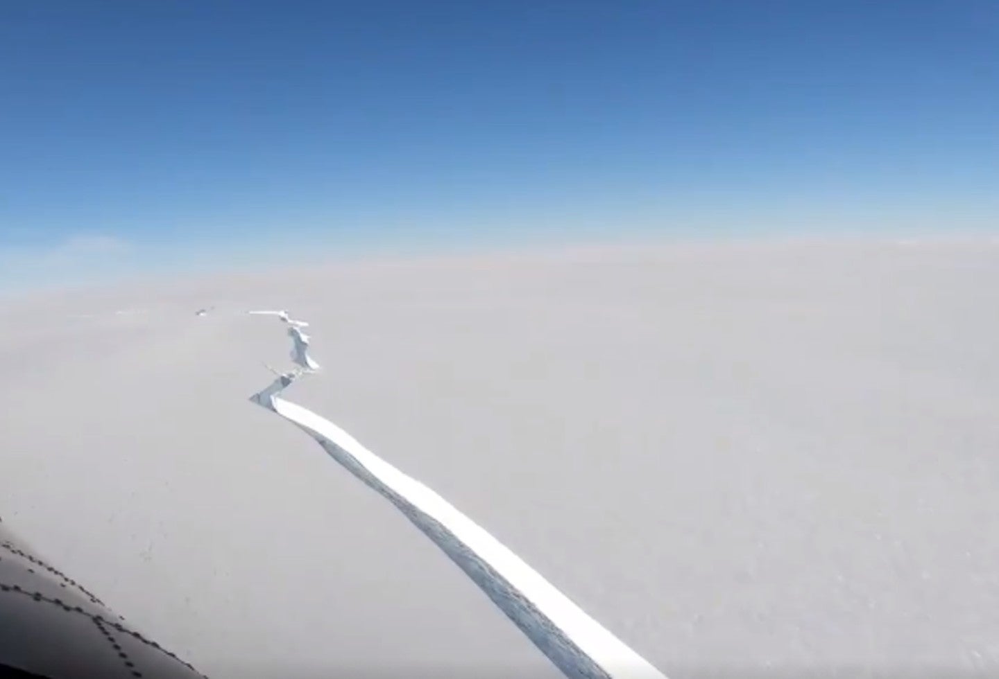 Iceberg en Antártida se desprendió