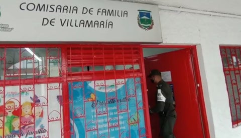 Una menor era golpeada y abandonada en una vivienda