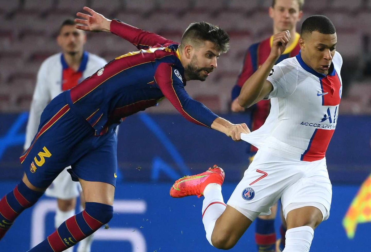 Piqué - 2021