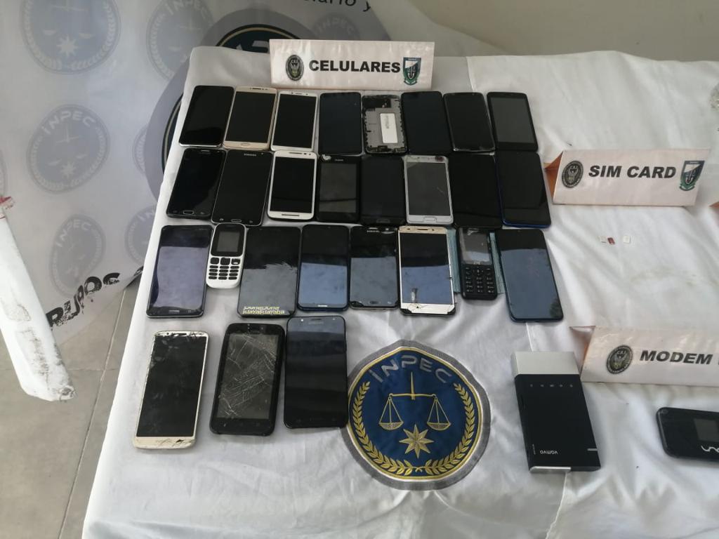 Inpec encontró 26 celulares además de marihuana y cocaína en la cárcel La Picota de Bogotá
