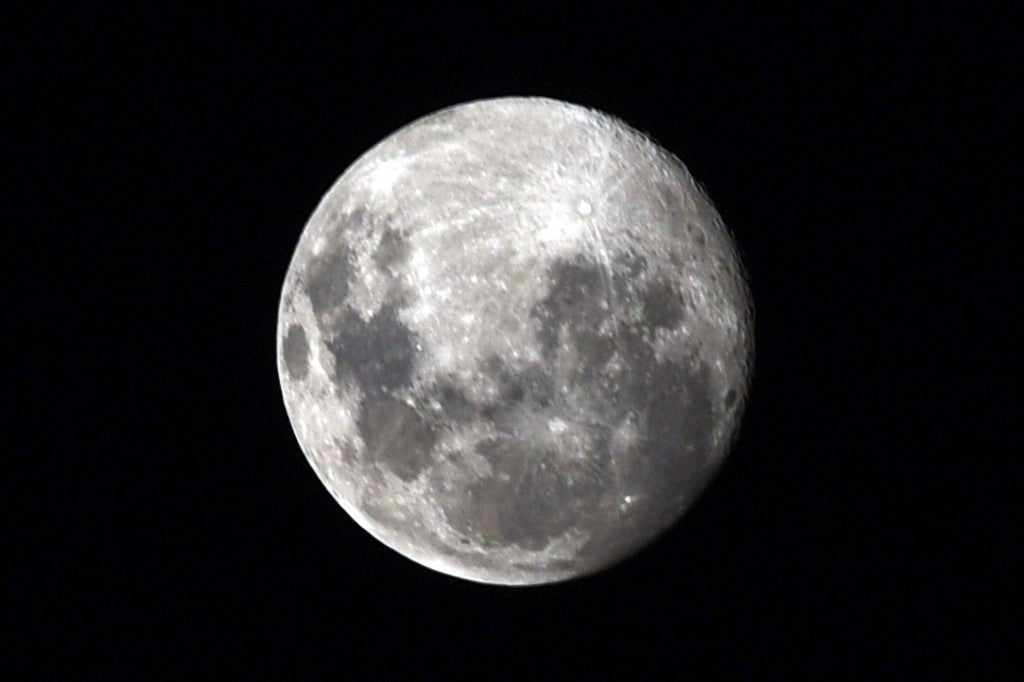fotografía de la Luna