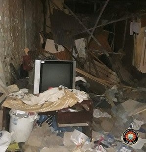 En la vivienda residían aproximadamente 24 personas, se dieron recomendaciones de evacuar.