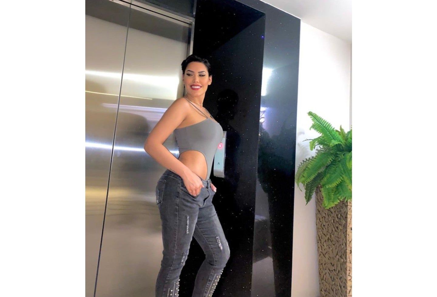 Ana del Castillo, cantante de vallenato