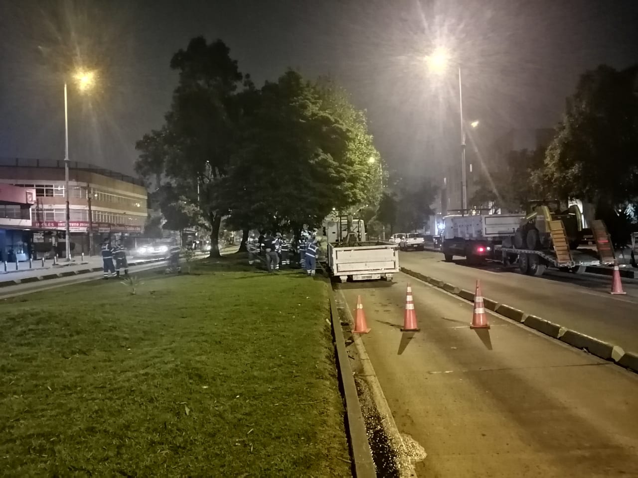 Operativo de limpieza de en la Avenida Suba