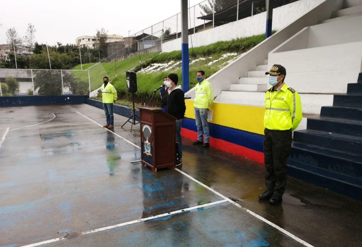 Ciudadano se disculpa por agredir verbalmente a una policía