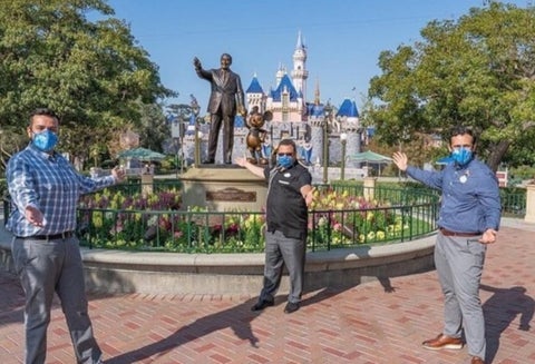 Disneyland reabre en pandemia