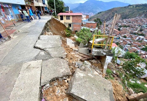 Referencia movimiento en masa en Medellín.