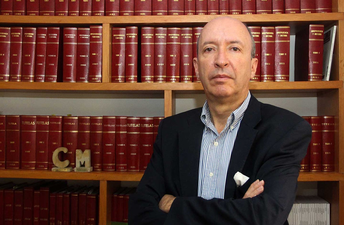 Juan Manuel Charry, abogado constitucionalista