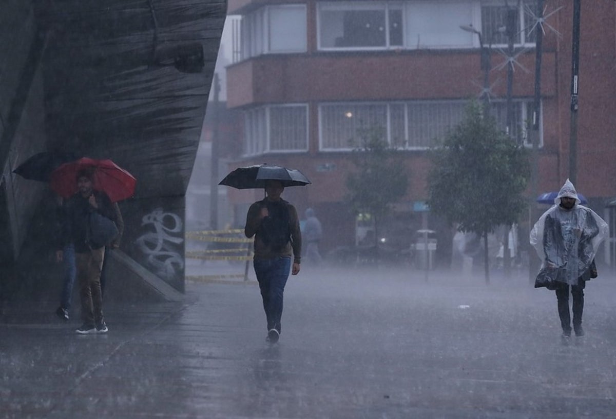 Fuertes lluvias azotan a Bogotá en marzo de 2021