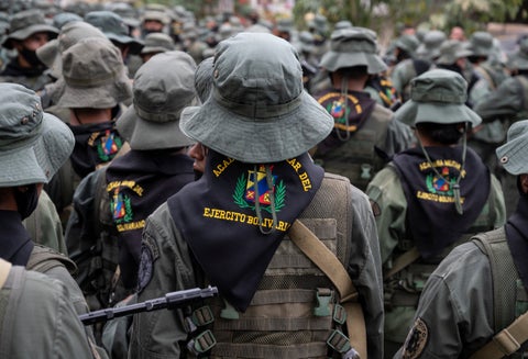 Militares venezolanos están enfrentados con disidencias de las Farc.