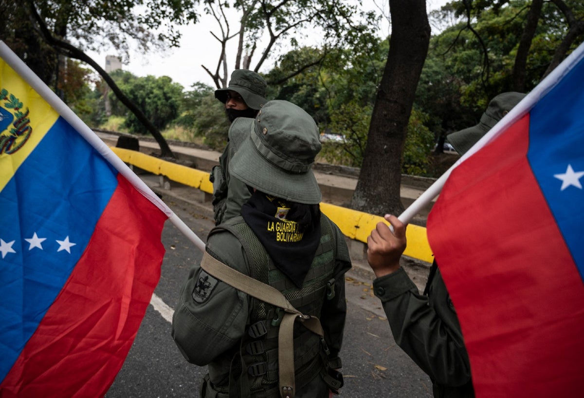 Militares venezolanos