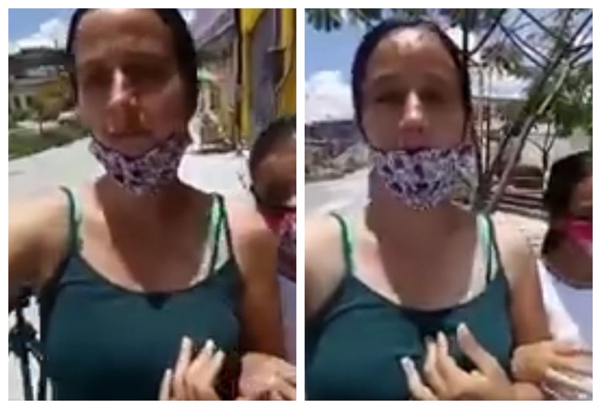 Mujer golpeada por sus hijos
