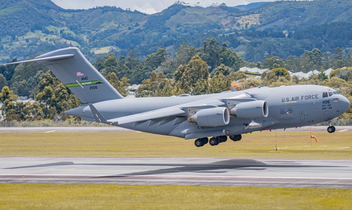 Avión USA