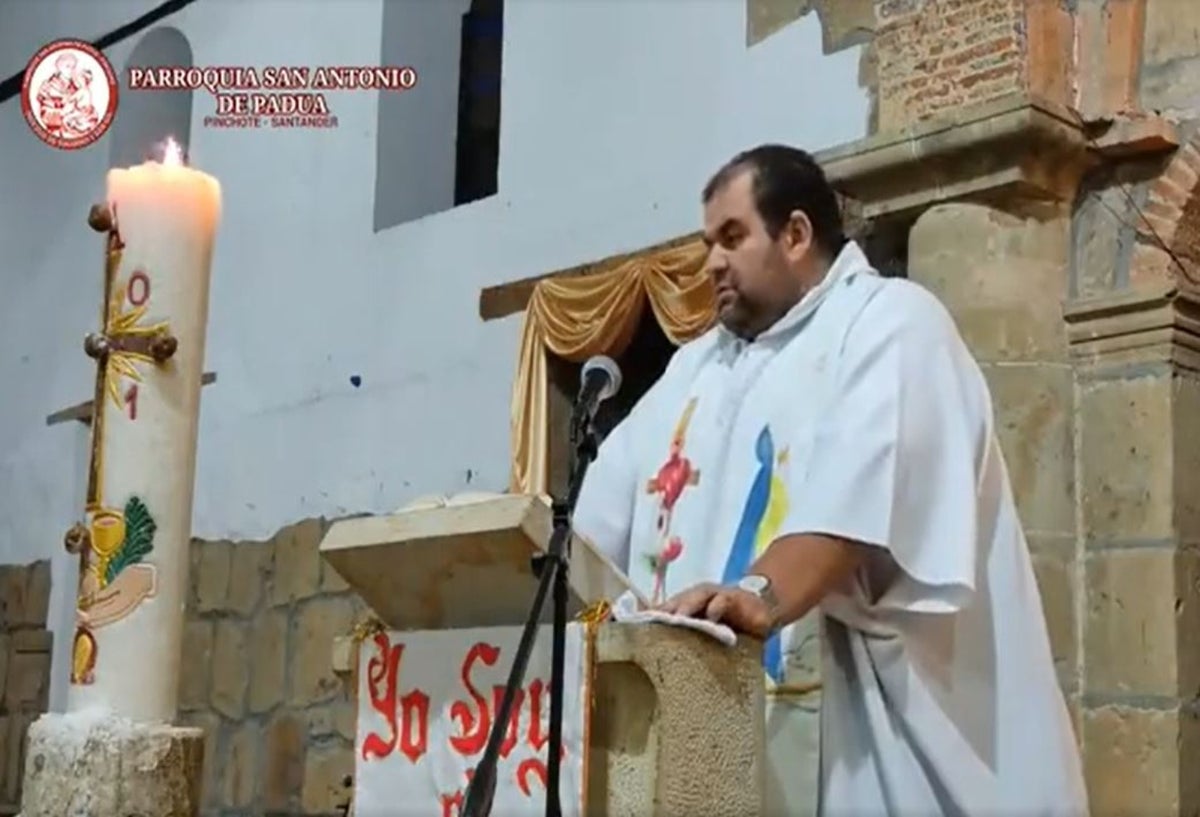Pastor se queja contra reforma tributaria