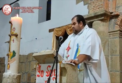 Pastor se queja contra reforma tributaria