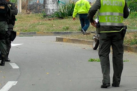 Dos Policías Heridos