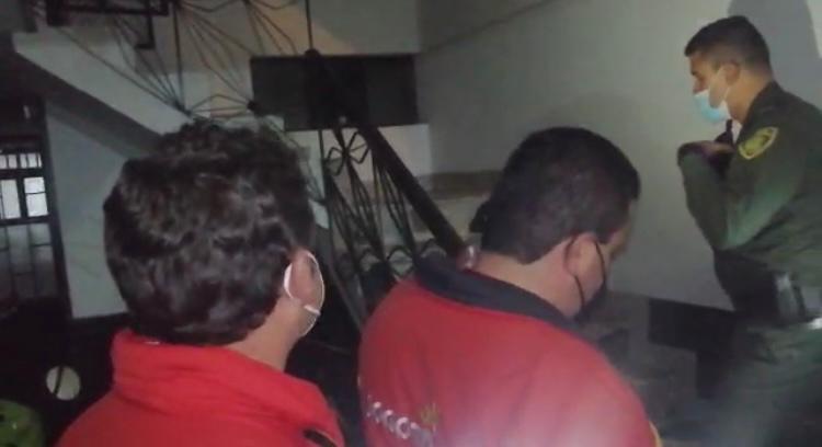 Policias de fiesta