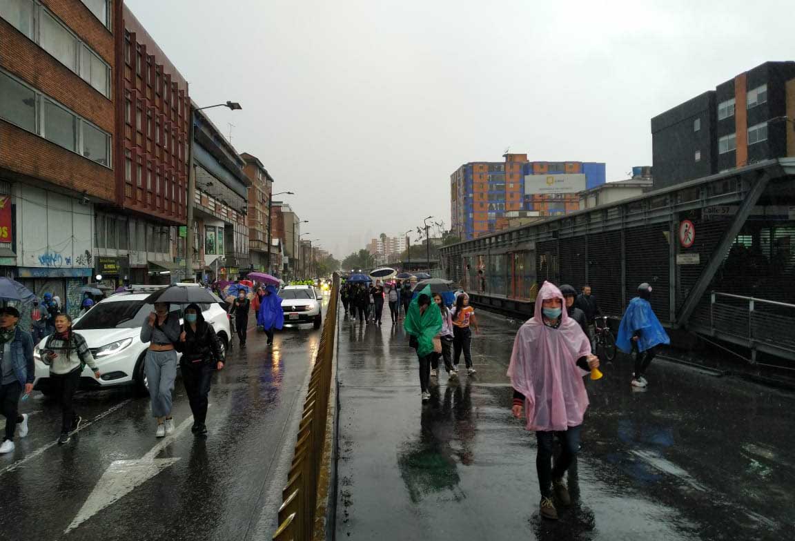 Transmilenio bloqueado en la troncal Caracas