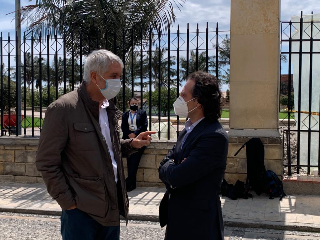Enrique Peñalosa y Federico Gutiérrez.