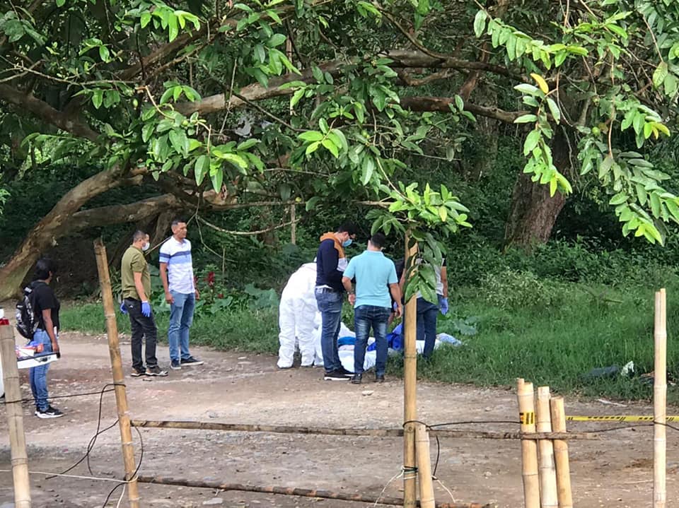 Autoridades trabajan en la identificación de tres de las víctimas halladas sin vida en Tuluá.