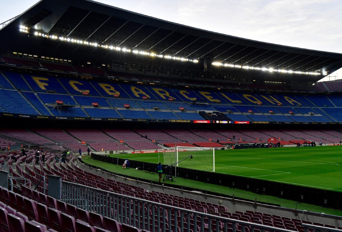 Estadio Camp Nou será punto de vacunación contra covid-19