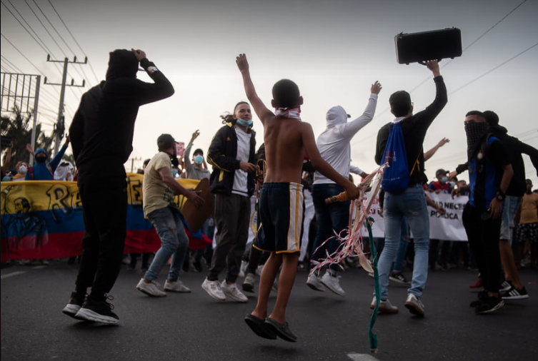Jóvenes durante la maniestación.