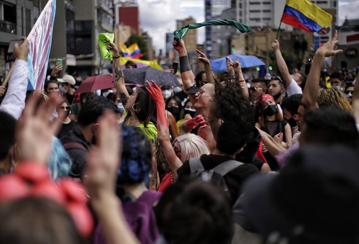 Protestas en Bogotá se concentraron en monumento de Los Héroes en Bogotá