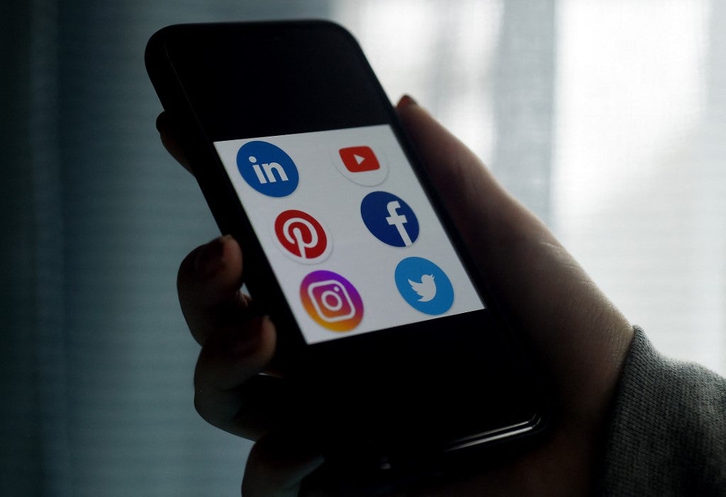 Redes sociales para divulgar noticias