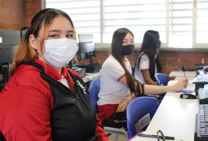 Los alumnos que estudien en alternancia deberán cumplir con estrictos protocolos de bioseguridad.