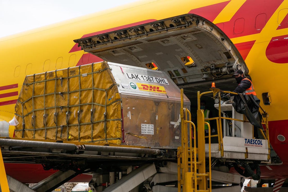 Colombia recibió vacunas de la farmacéutica Pfizer