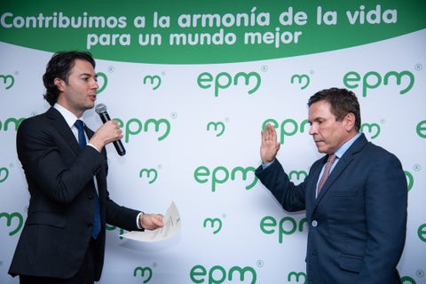 El alcalde de Medellín, Daniel Quintero; y el exgerente de EPM, Álvaro Guillermo Rendón.