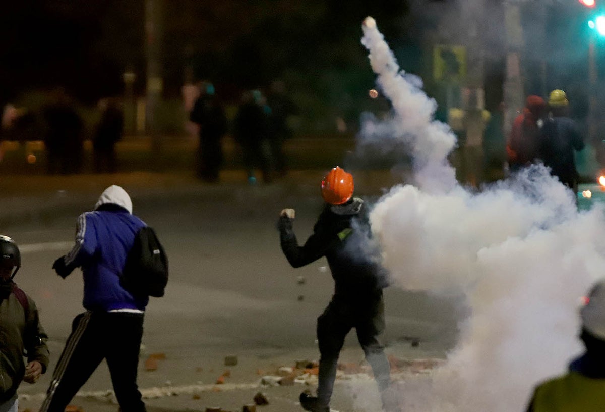 Protestas en Bogotá - Disturbios en Suba