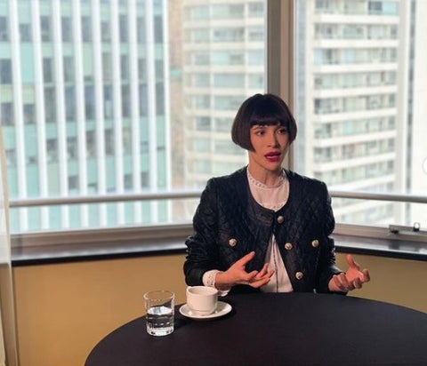 Daniela Ramírez, interpretando a Isabel Allende
