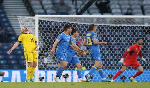 Ucrania derrota a Suecia