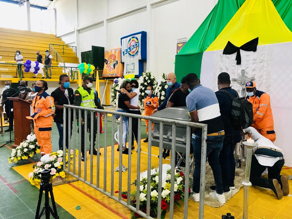 Homenaje a Junior Jein