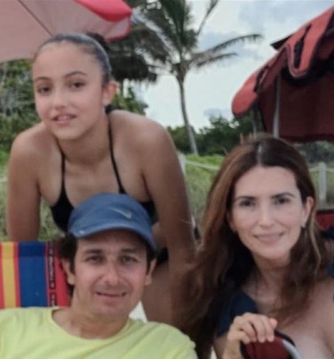 Luis Fernando Barth, Catalina Gómez y Valeria Barth, colombianos desaparecidos en derrumbe en Miami