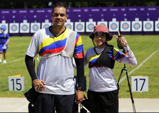 Daniel Pineda y Valentina Acosta