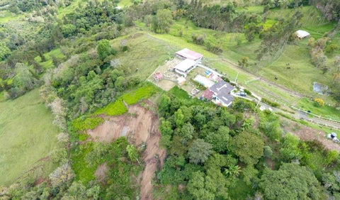 Falla causa daño en la población