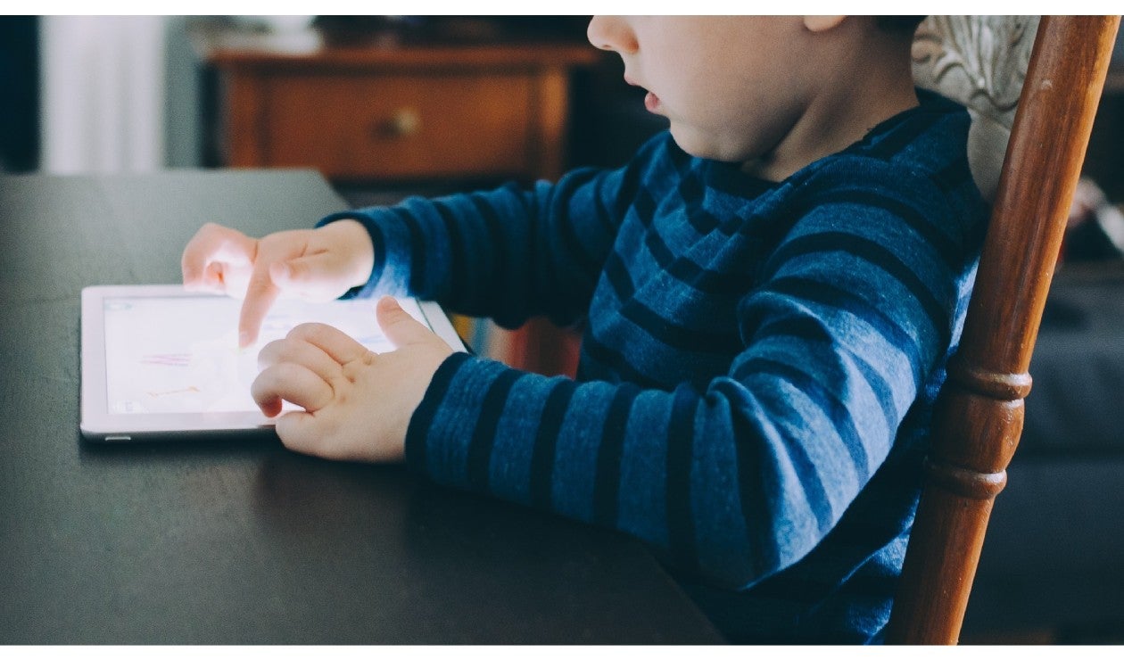 Más de 7.000 colegios iban a ser conectados a internet en el país con el dinero perdido