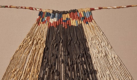 Pieza artesanal Khipus