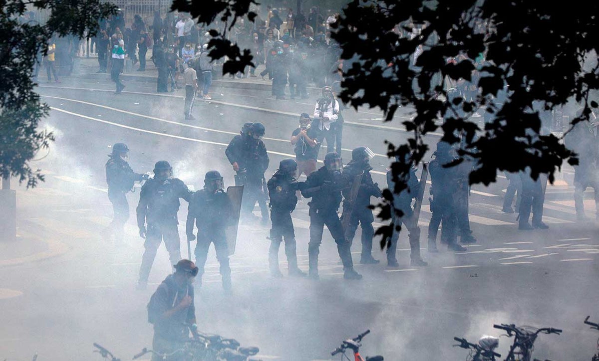 Protestas en Francia contra pasaporte sanitario