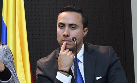 Richard Aguilar silla vacía en Senado